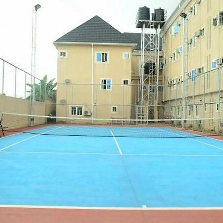 Newton Hotels Limited Owerri Eksteriør bilde