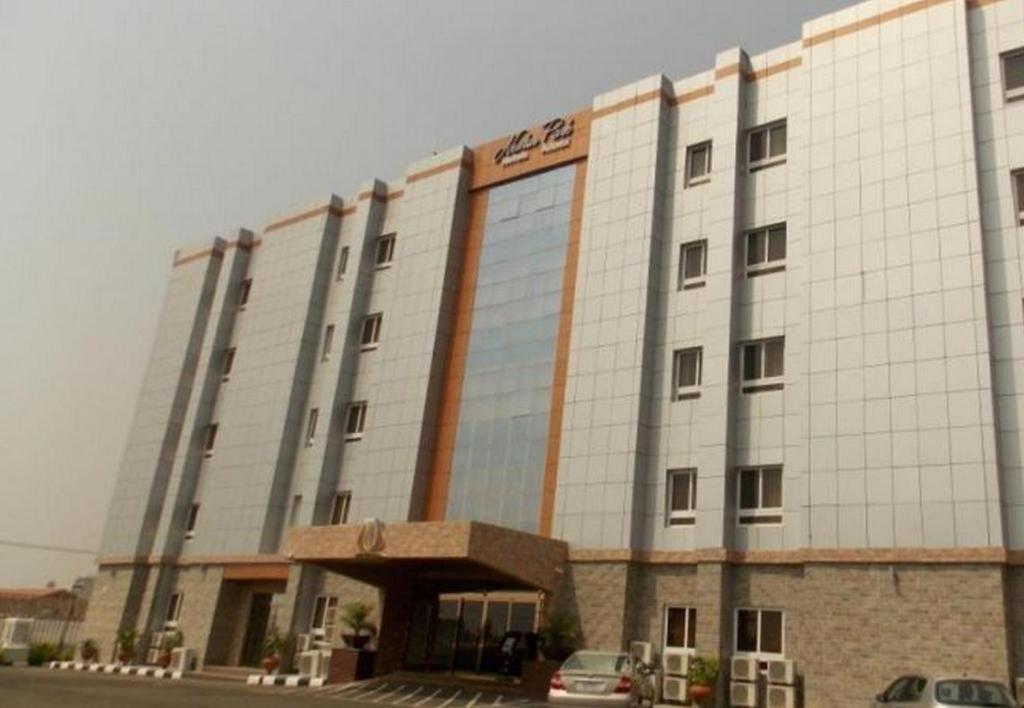Newton Hotels Limited Owerri Eksteriør bilde