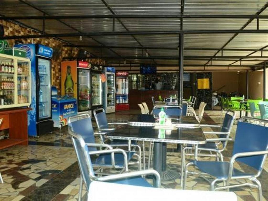 Newton Hotels Limited Owerri Eksteriør bilde
