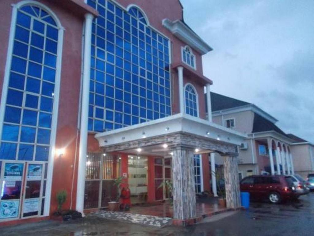 Newton Hotels Limited Owerri Eksteriør bilde