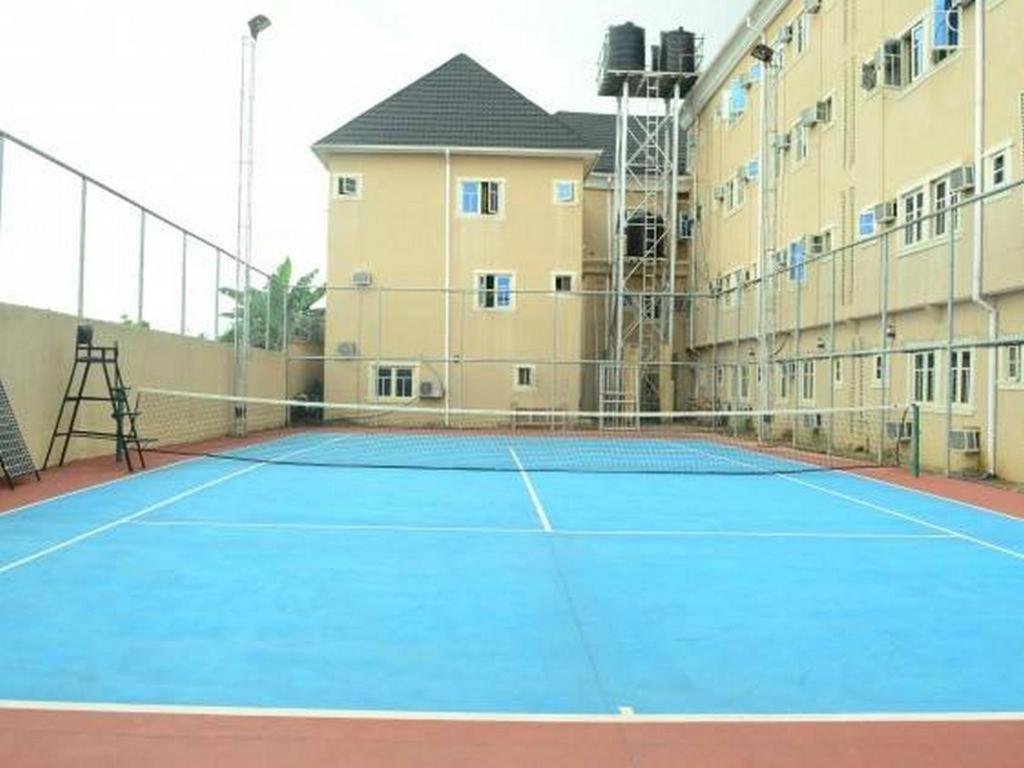 Newton Hotels Limited Owerri Eksteriør bilde